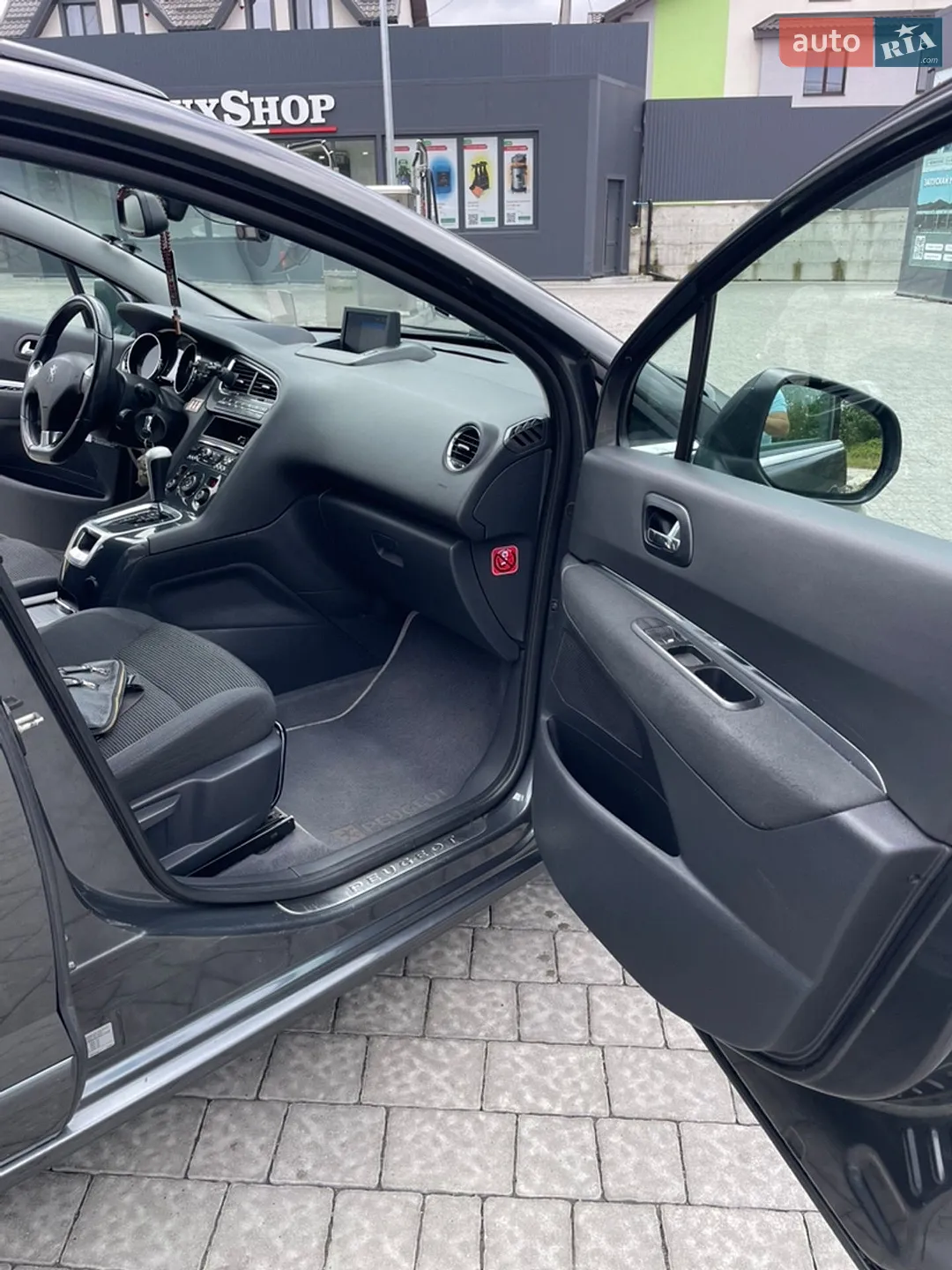2014 Peugeot 5008 - мініатюра 16