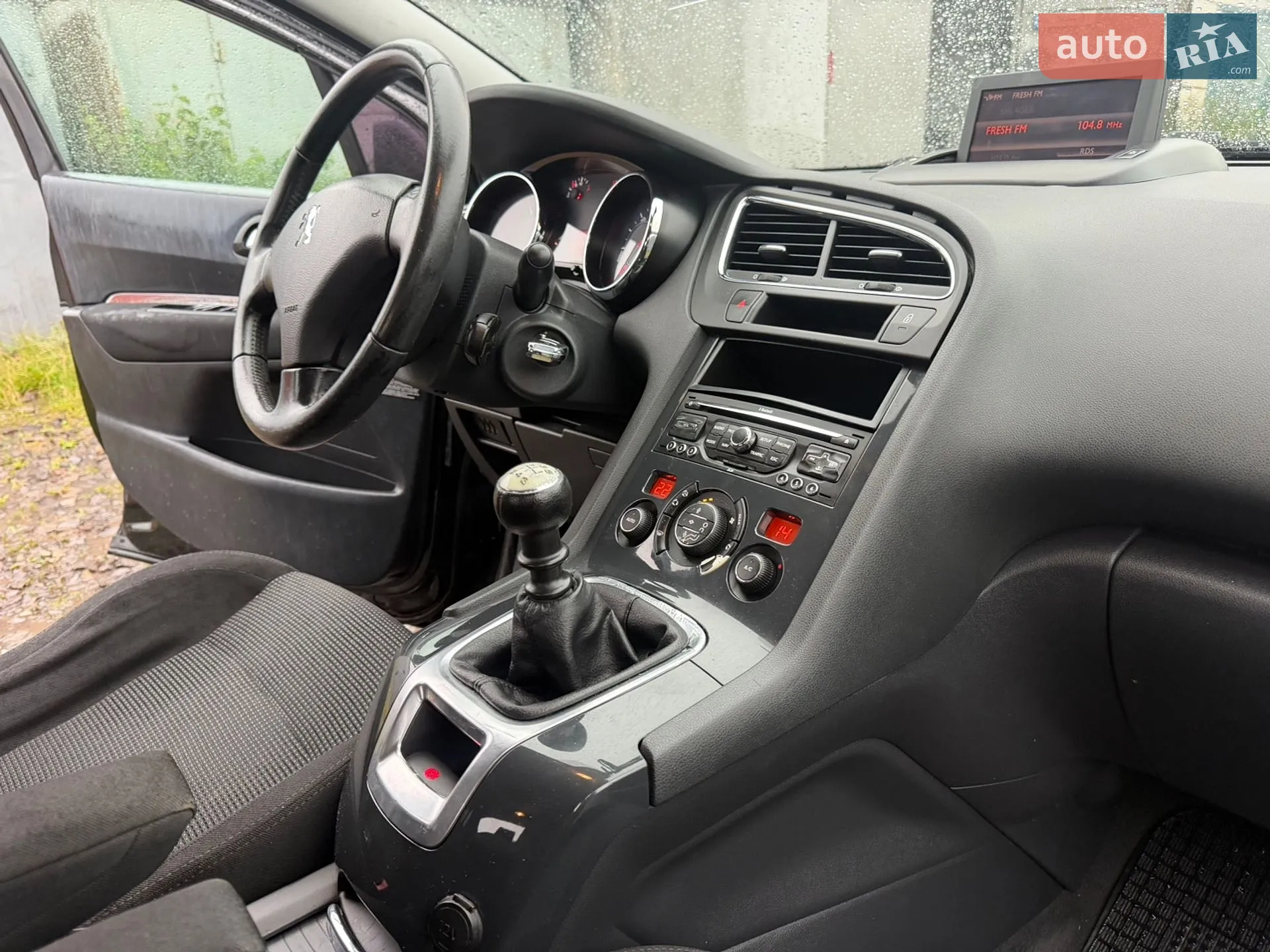 2010 Peugeot 5008 - мініатюра 36