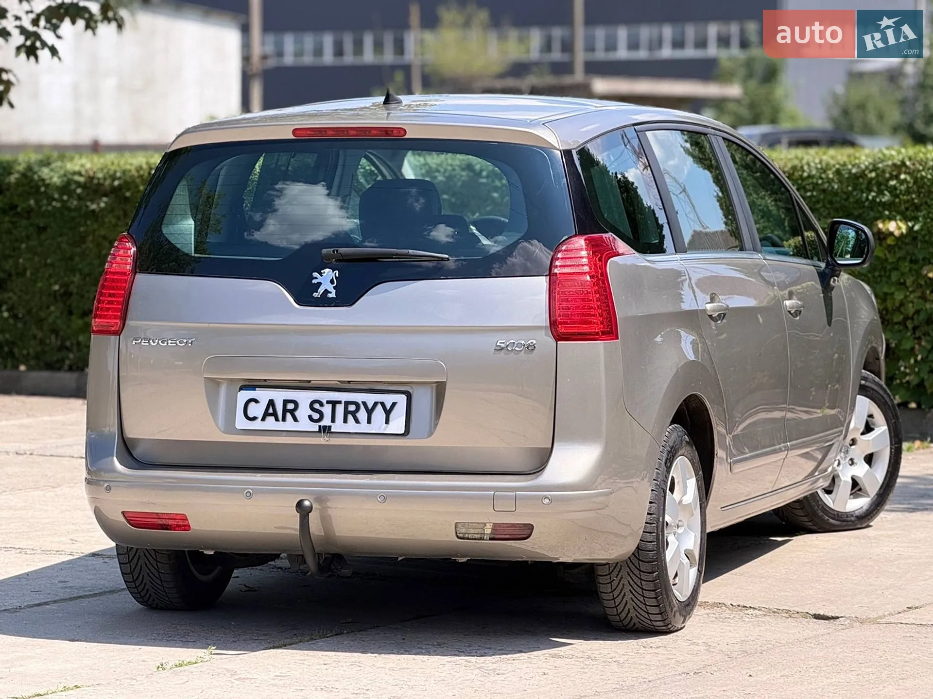2010 Peugeot 5008 - мініатюра 3