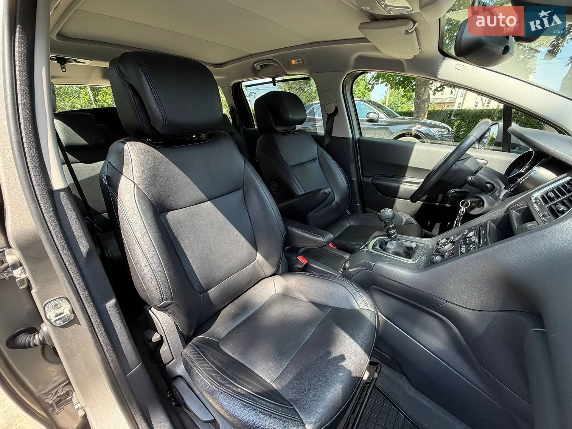 2010 Peugeot 5008 - мініатюра 52