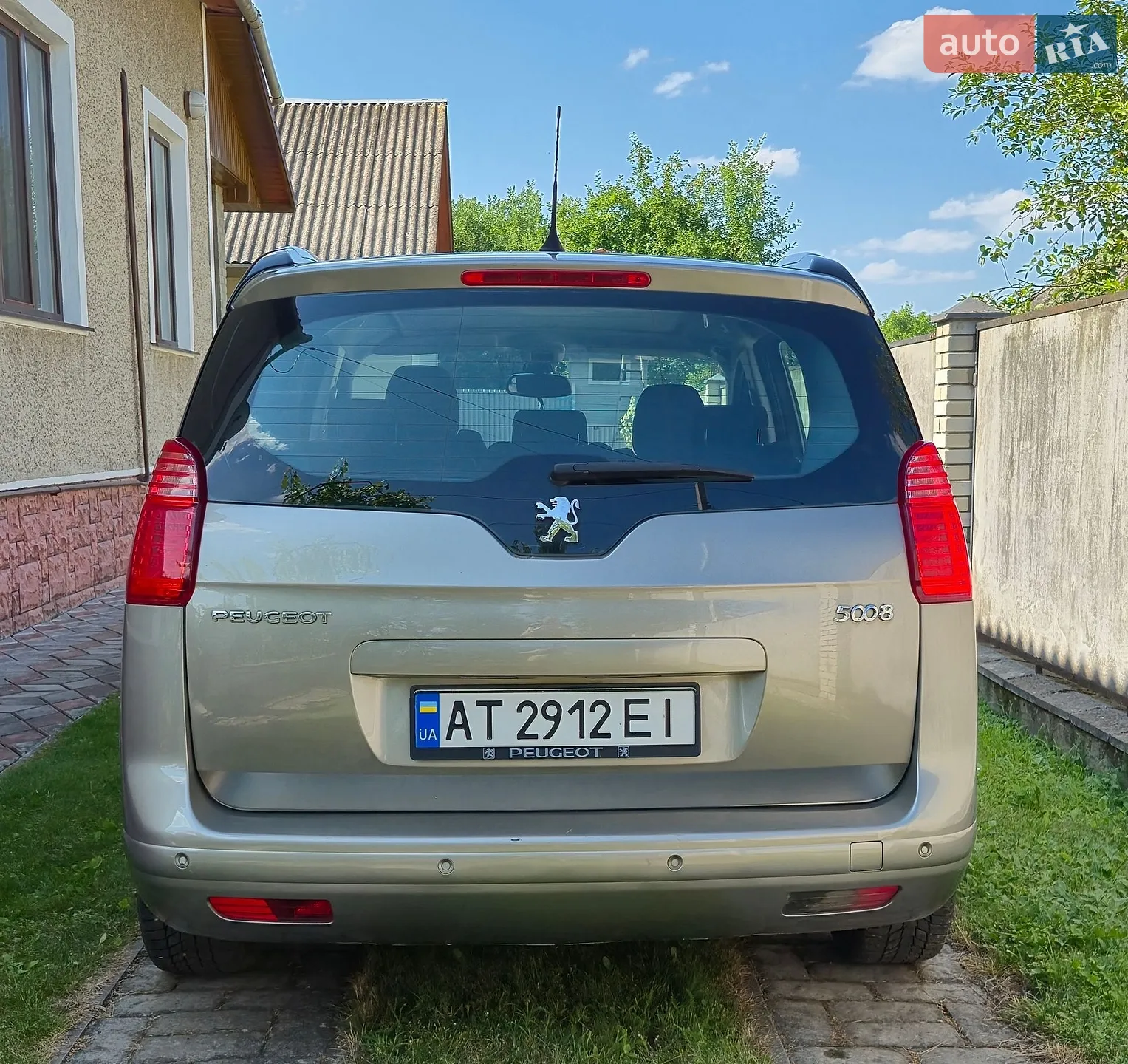 2011 Peugeot 5008 - мініатюра 5