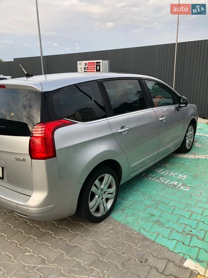 2011 Peugeot 5008 - мініатюра 3