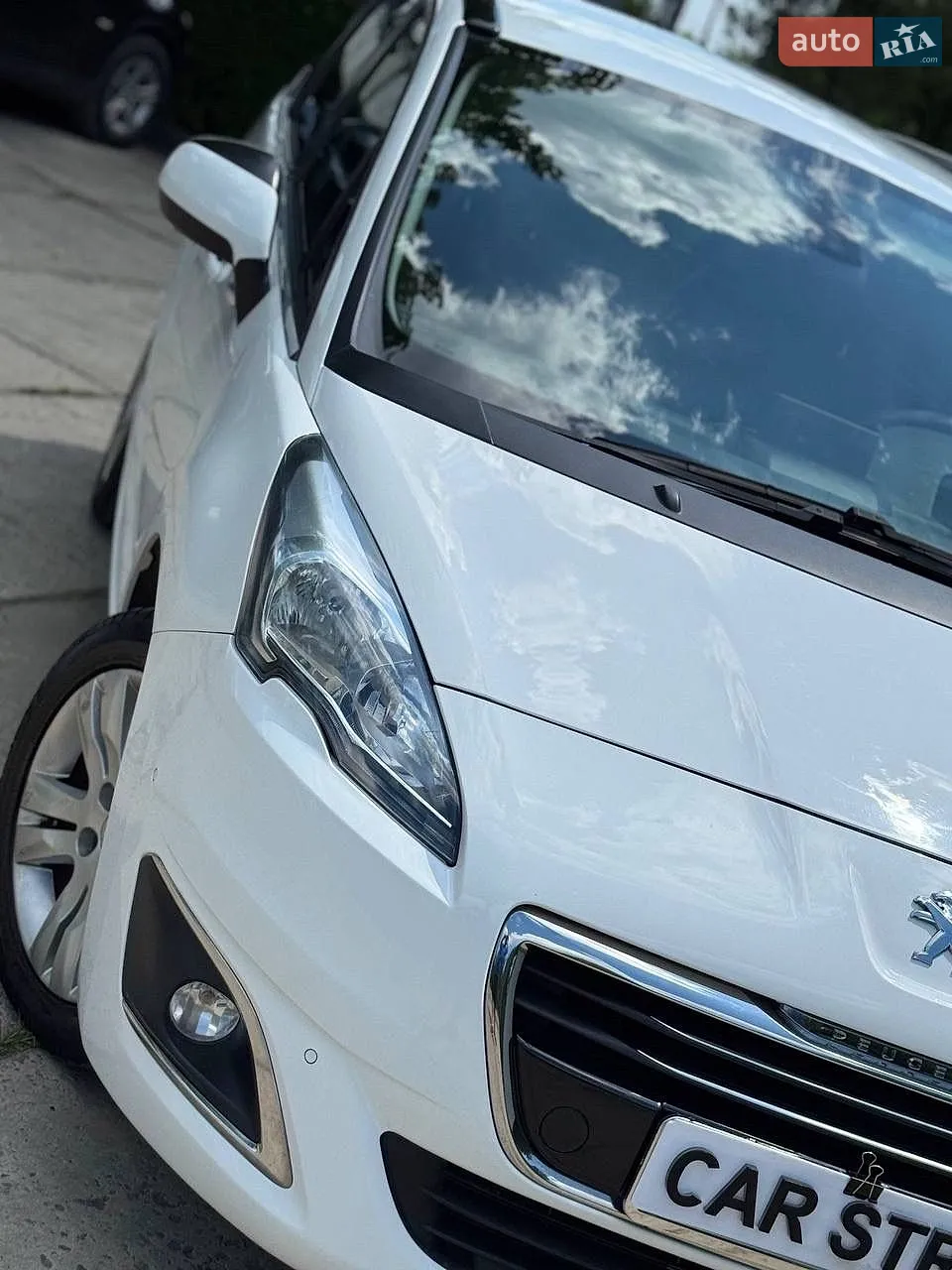2014 Peugeot 5008 - мініатюра 10