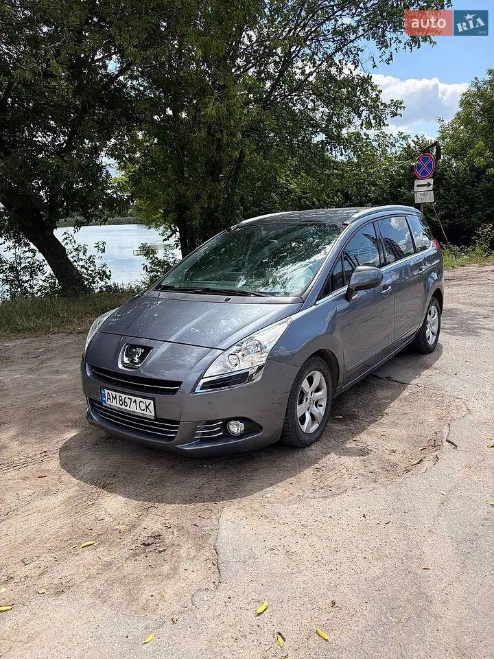 2012 Peugeot 5008 - мініатюра 12