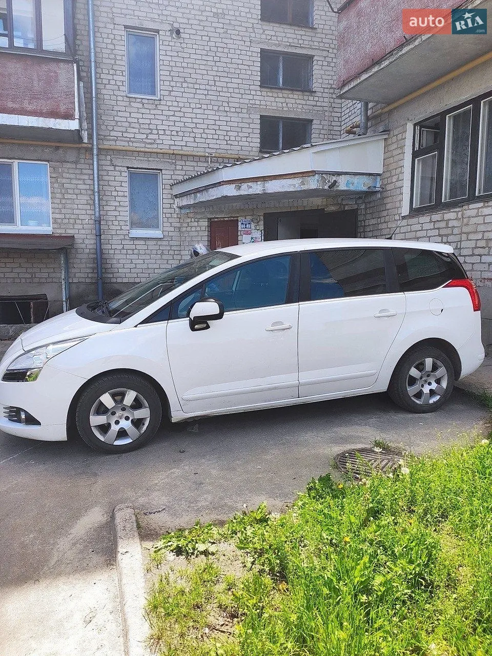 2012 Peugeot 5008 - мініатюра 2