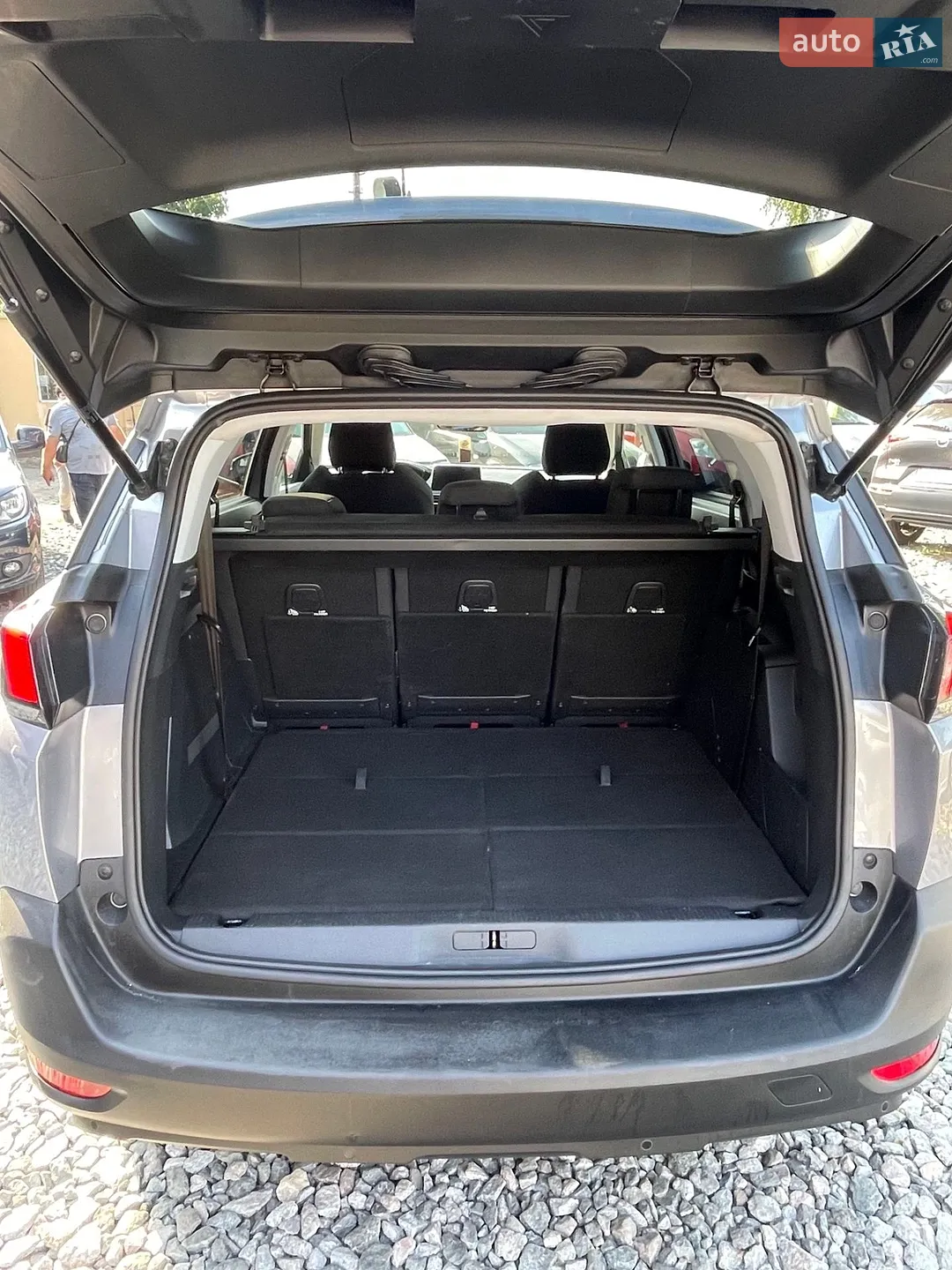 2018 Peugeot 5008 - мініатюра 12