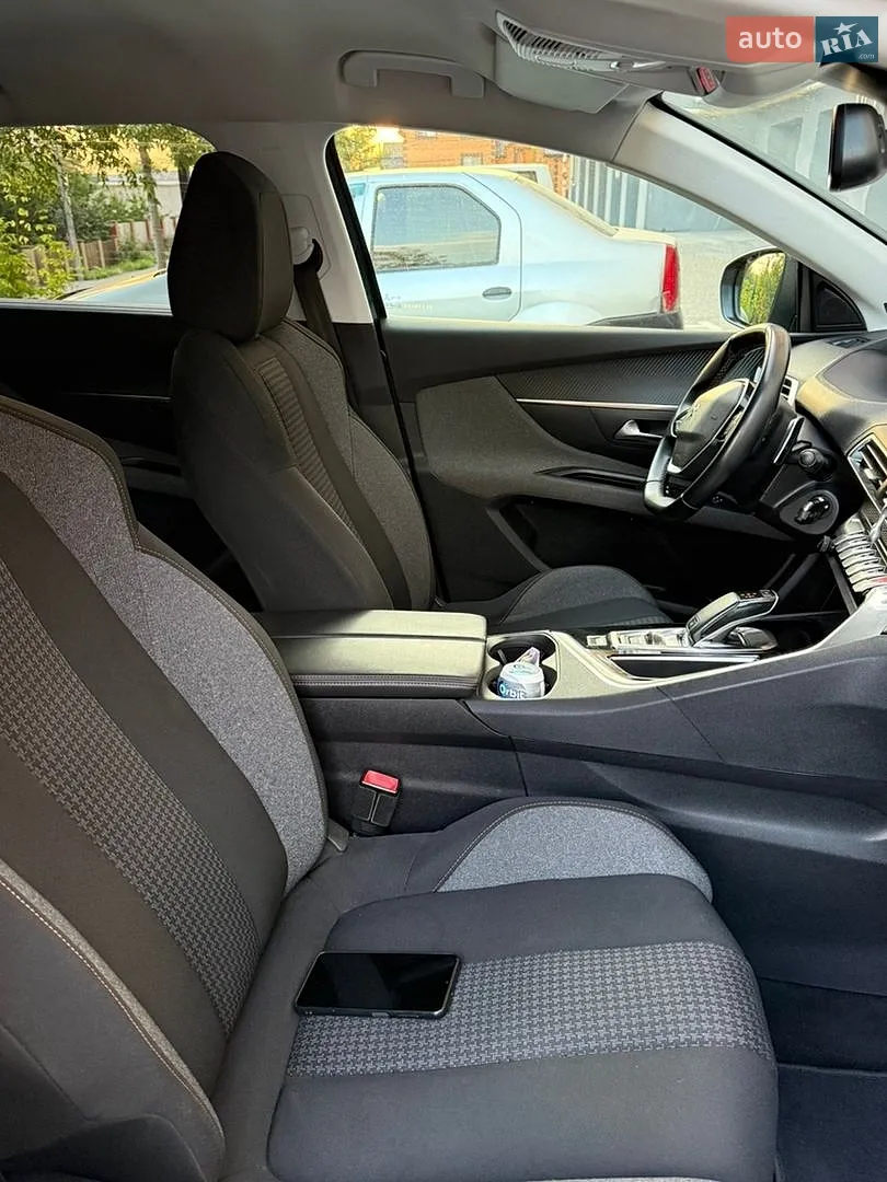 2019 Peugeot 5008 - мініатюра 8