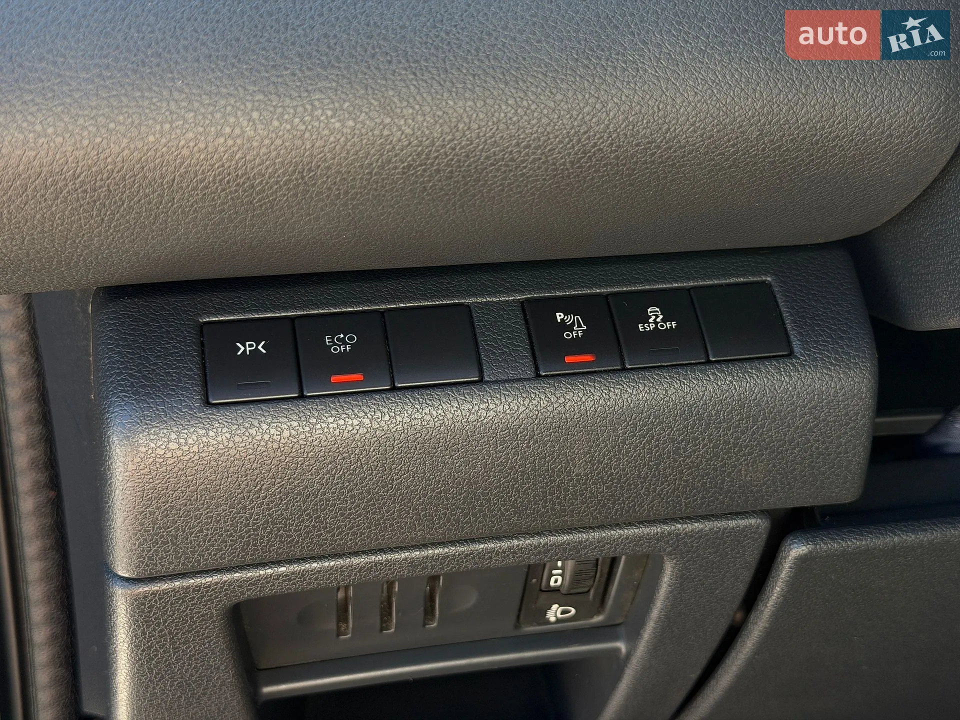 2016 Peugeot 5008 - мініатюра 24