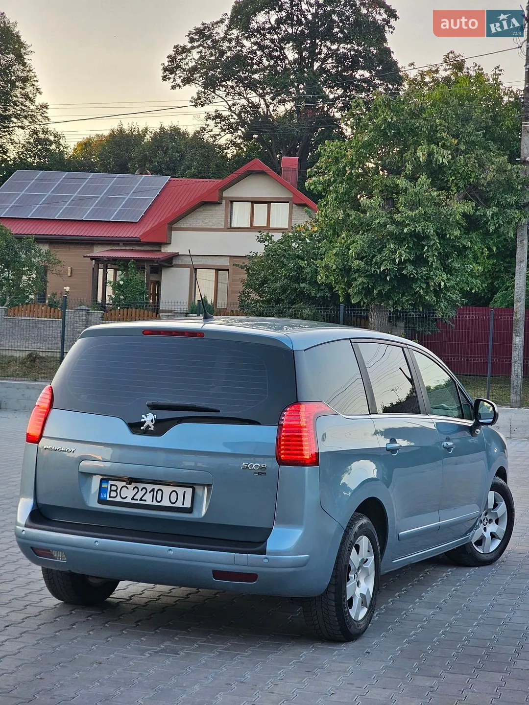 2011 Peugeot 5008 - мініатюра 11