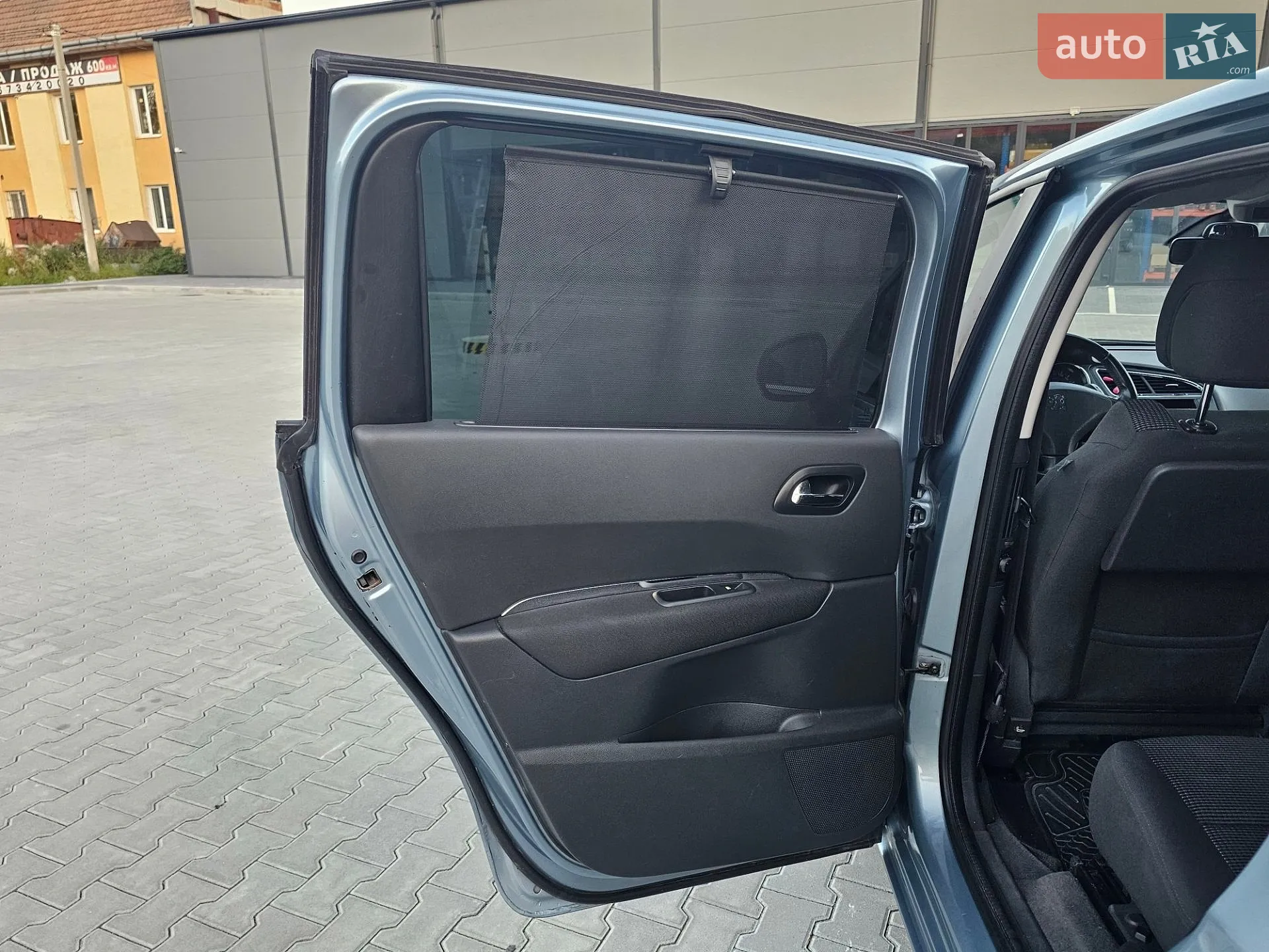 2011 Peugeot 5008 - мініатюра 26