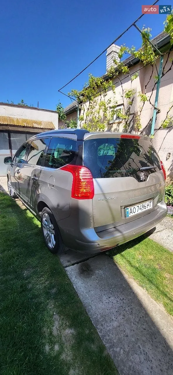 2011 Peugeot 5008 - мініатюра 7