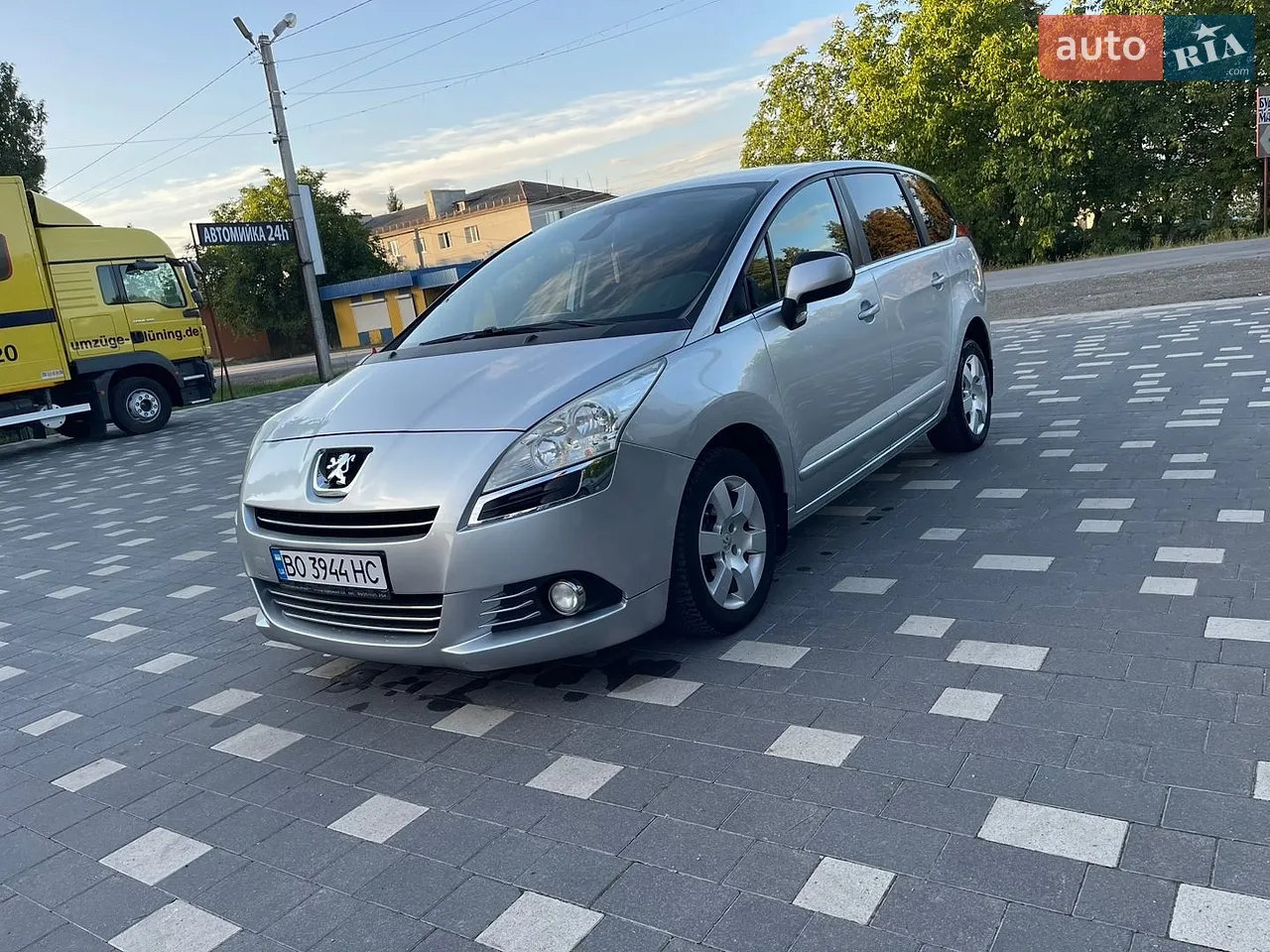 2012 Peugeot 5008 - мініатюра 25