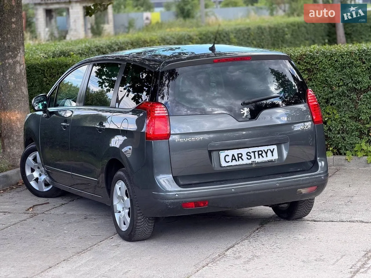 2011 Peugeot 5008 - мініатюра 16