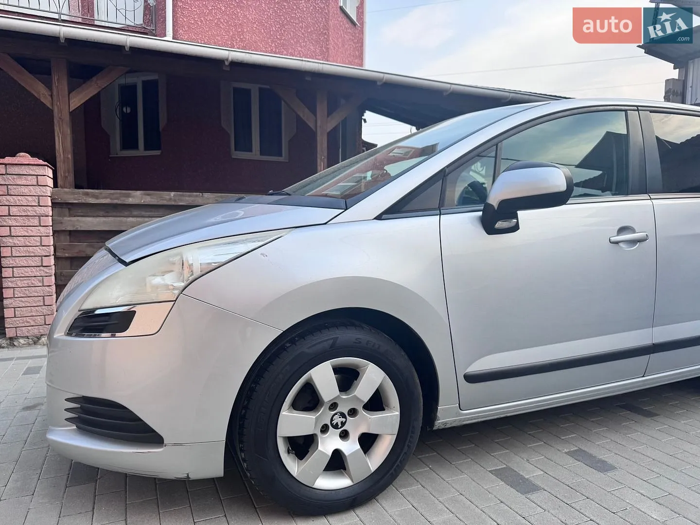 2012 Peugeot 5008 - фото 1