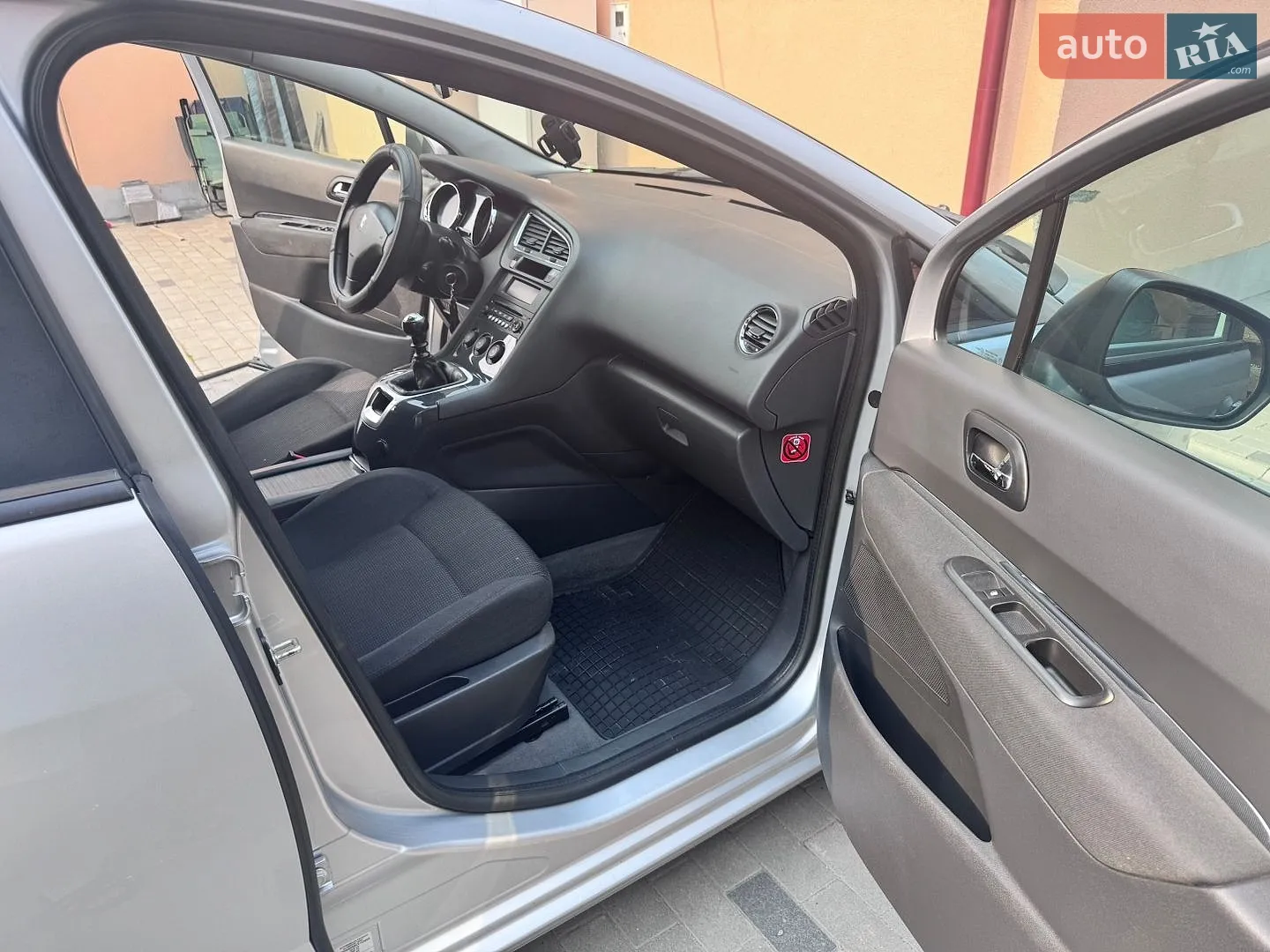 2012 Peugeot 5008 - мініатюра 11