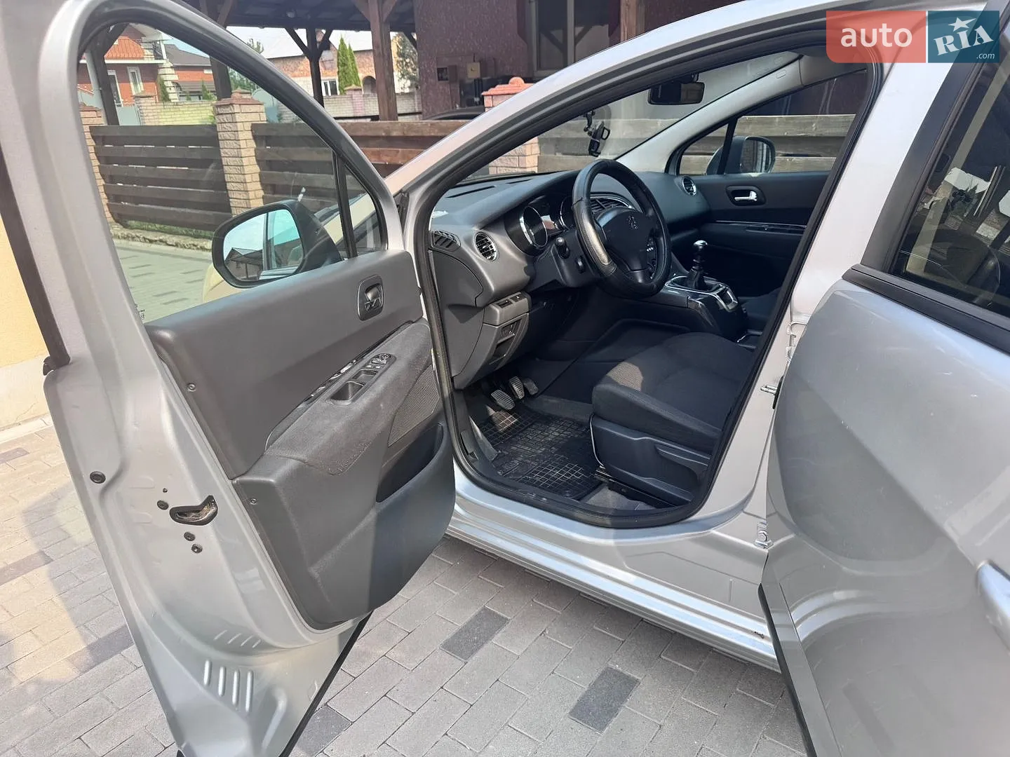 2012 Peugeot 5008 - мініатюра 13