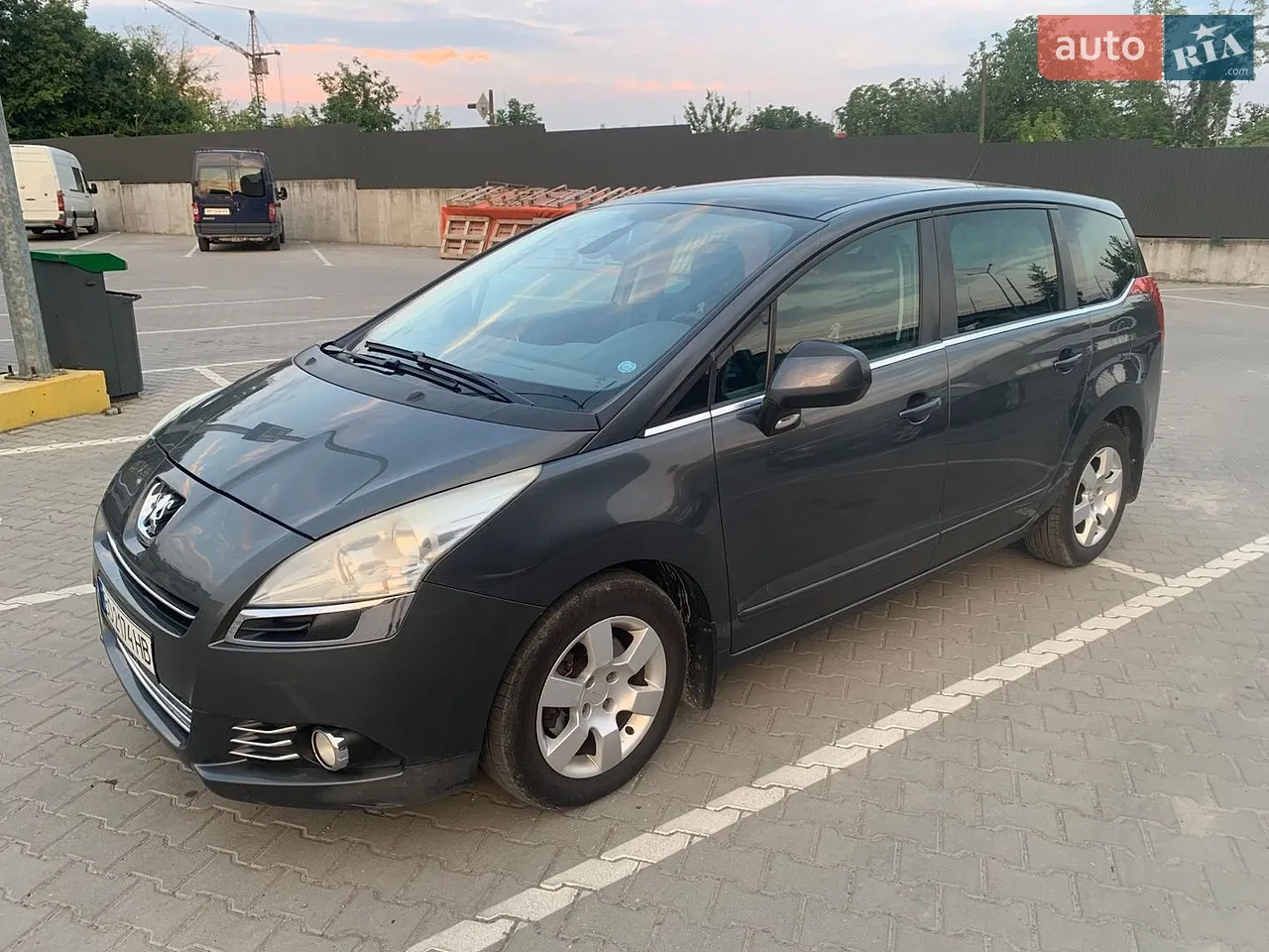 2010 Peugeot 5008 - мініатюра 23