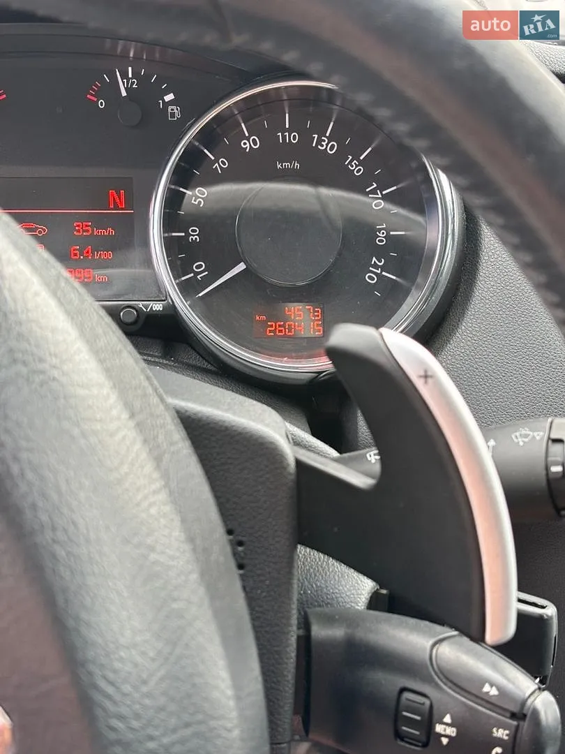 2011 Peugeot 5008 - мініатюра 17