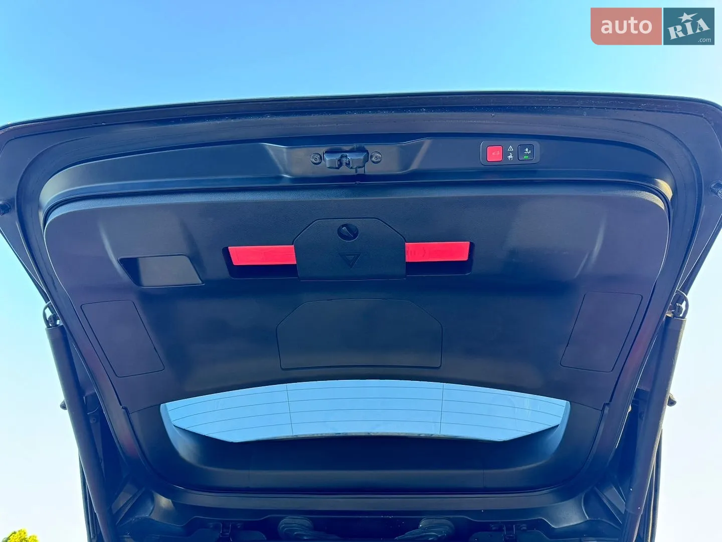 2019 Peugeot 5008 - мініатюра 27