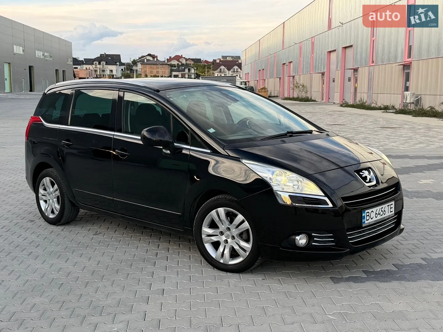 2010 Peugeot 5008 - мініатюра 11