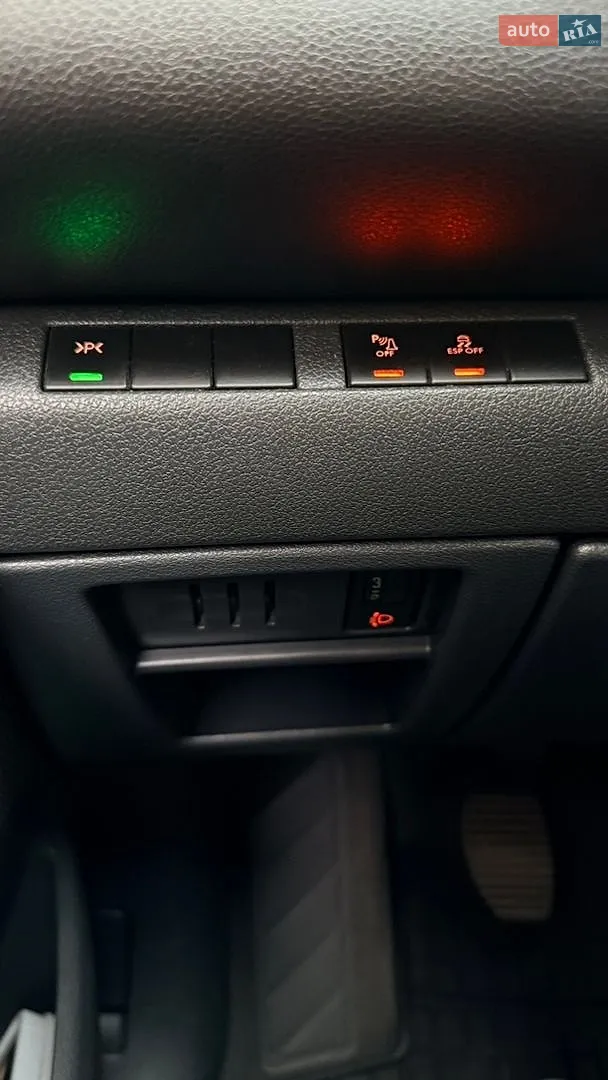 2010 Peugeot 5008 - мініатюра 48