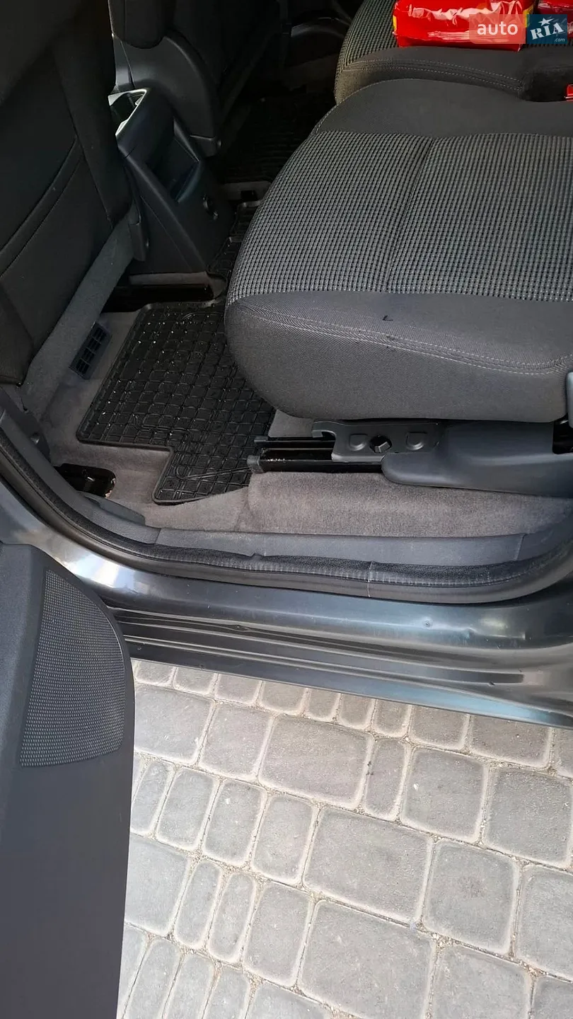 2011 Peugeot 5008 - мініатюра 7