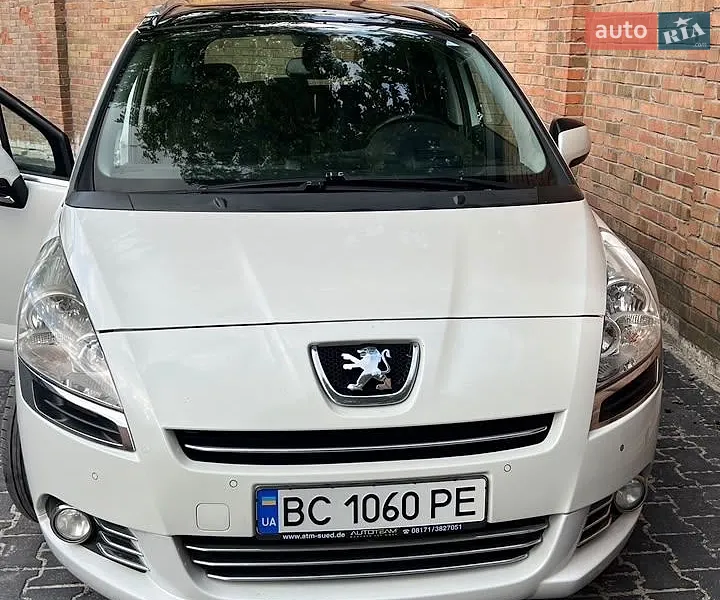 Peugeot 5008