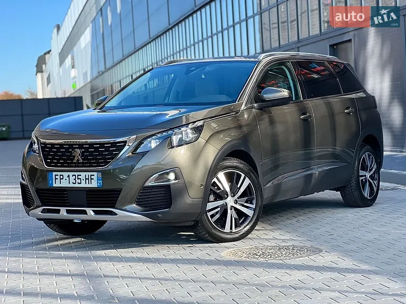 Peugeot 5008 2020