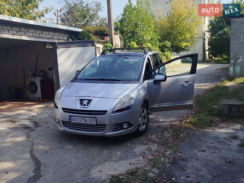 Peugeot 5008 2009