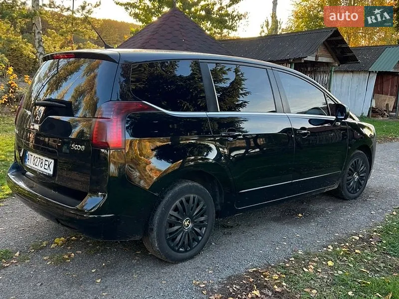 Peugeot 5008