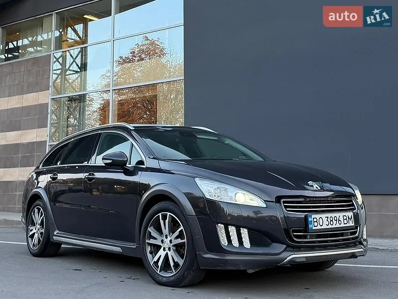 Lixiang L7 2012