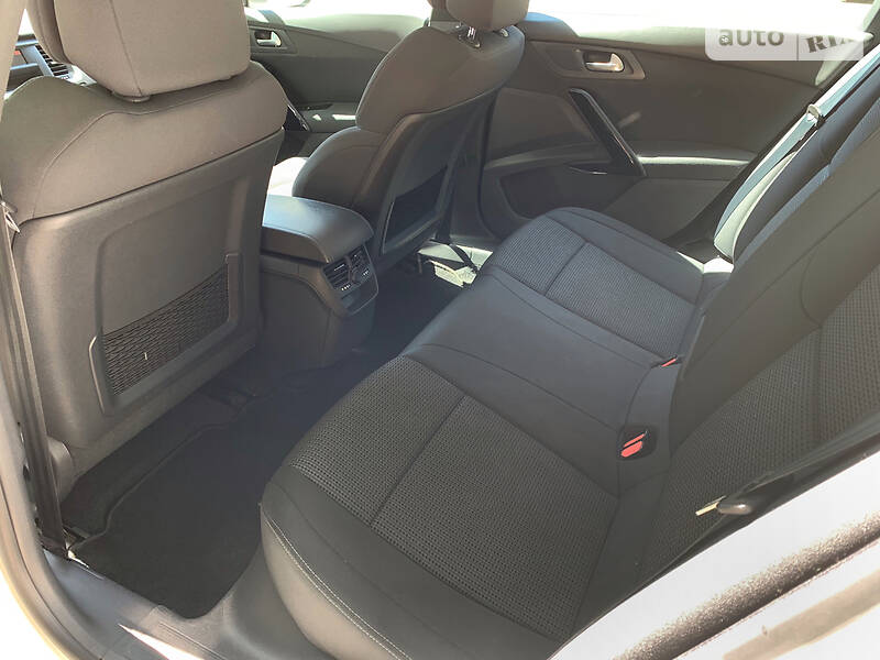 Седан Peugeot 508 2011 в Івано-Франківську