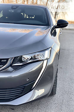 Седан Peugeot 508 2020 в 