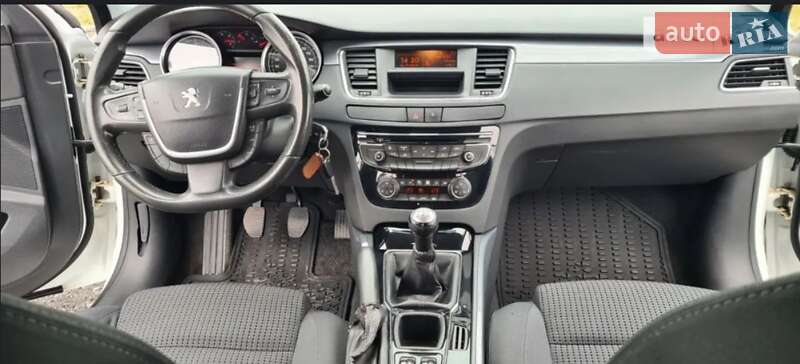 Универсал Peugeot 508 2012 в Вараше