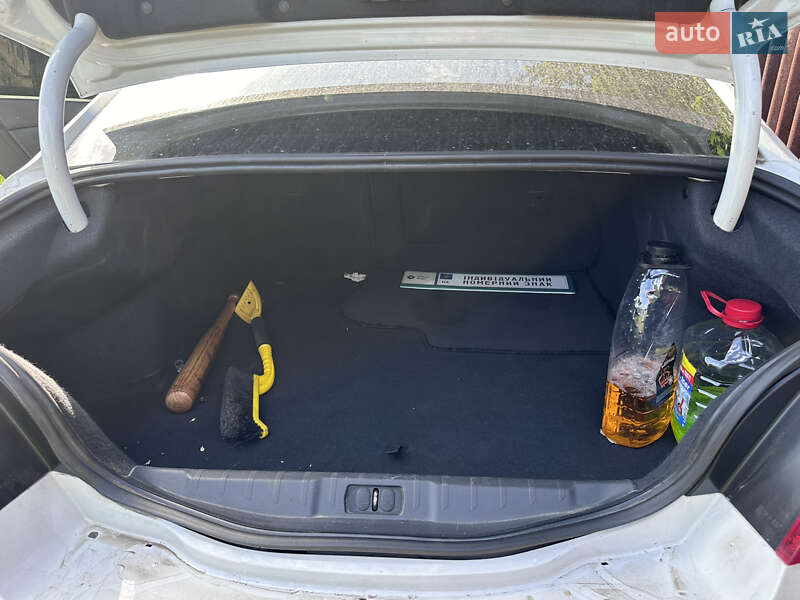 Седан Peugeot 508 2011 в Краматорске