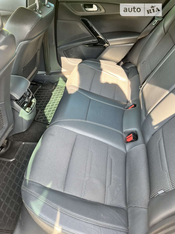 Універсал Peugeot 508 2013 в Звягелі