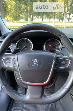 Седан Peugeot 508 2012 в Волочиську