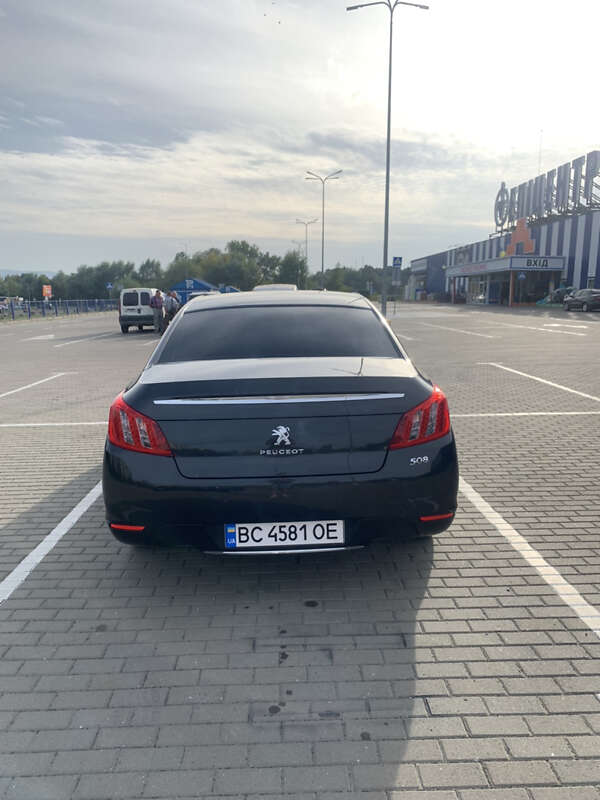 Седан Peugeot 508 2011 в Татарове