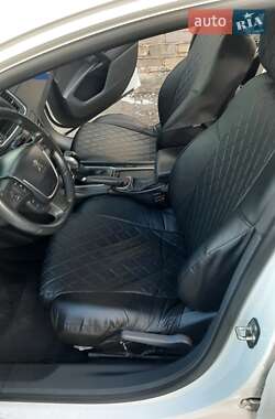 Седан Peugeot 508 2012 в 