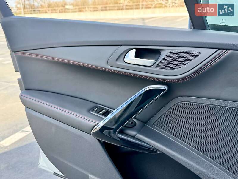 Седан Peugeot 508 2016 в Києві