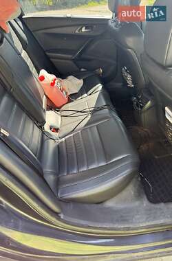 Седан Peugeot 508 2012 в 