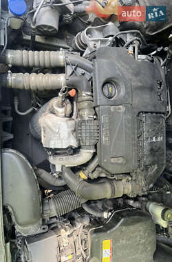 Седан Peugeot 508 2011 в 