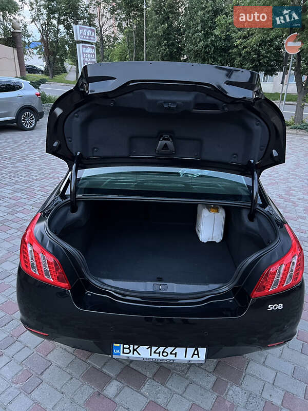 Седан Peugeot 508 2013 в Ровно