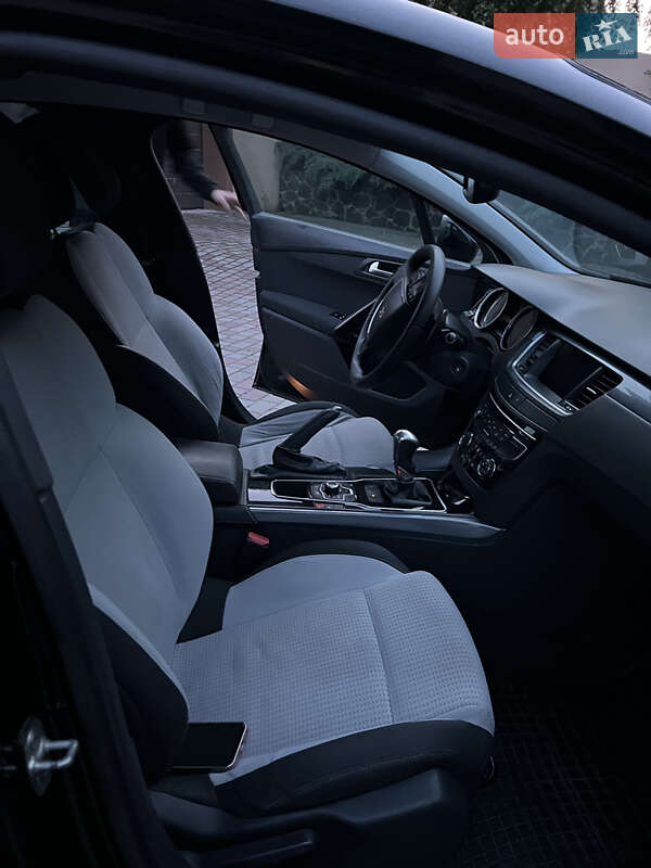 Седан Peugeot 508 2013 в Ровно