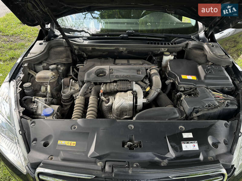 Седан Peugeot 508 2011 в Дубно