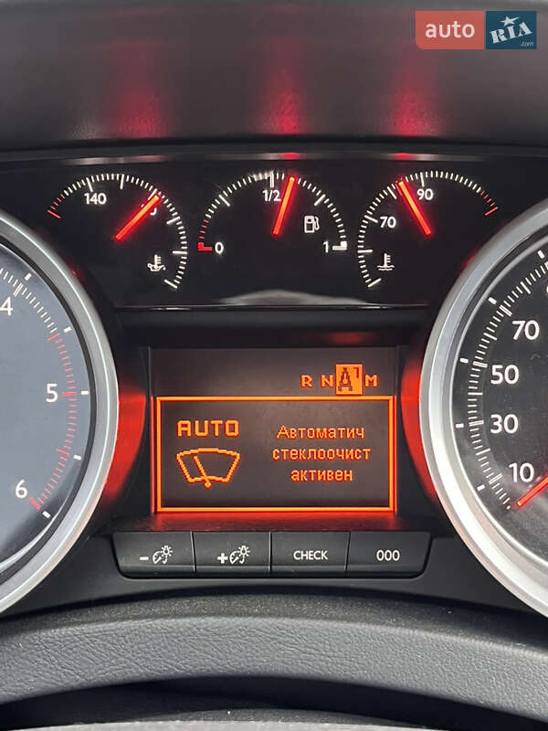 Седан Peugeot 508 2011 в Киеве