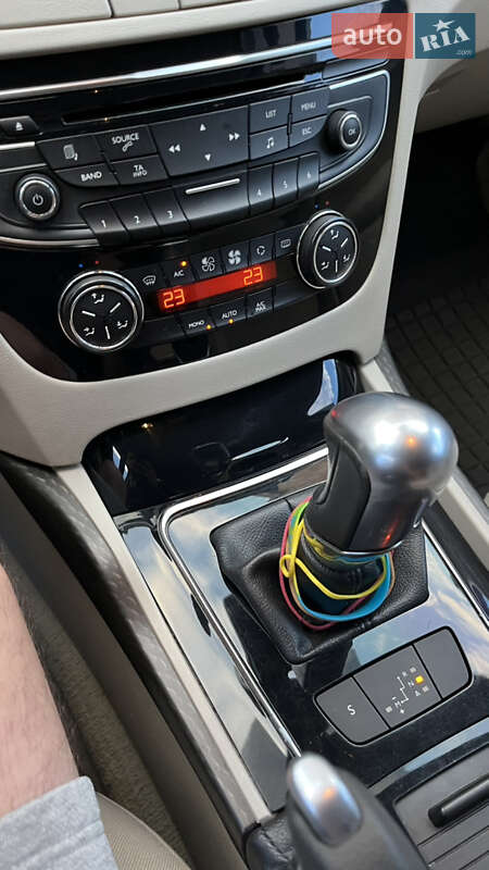 Седан Peugeot 508 2011 в Ивано-Франковске