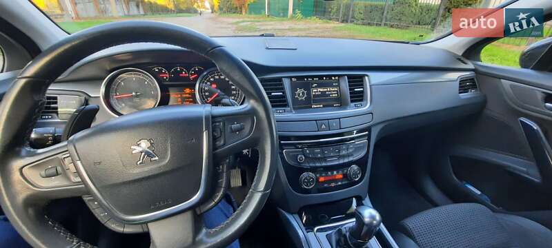 Седан Peugeot 508 2012 в Чернівцях