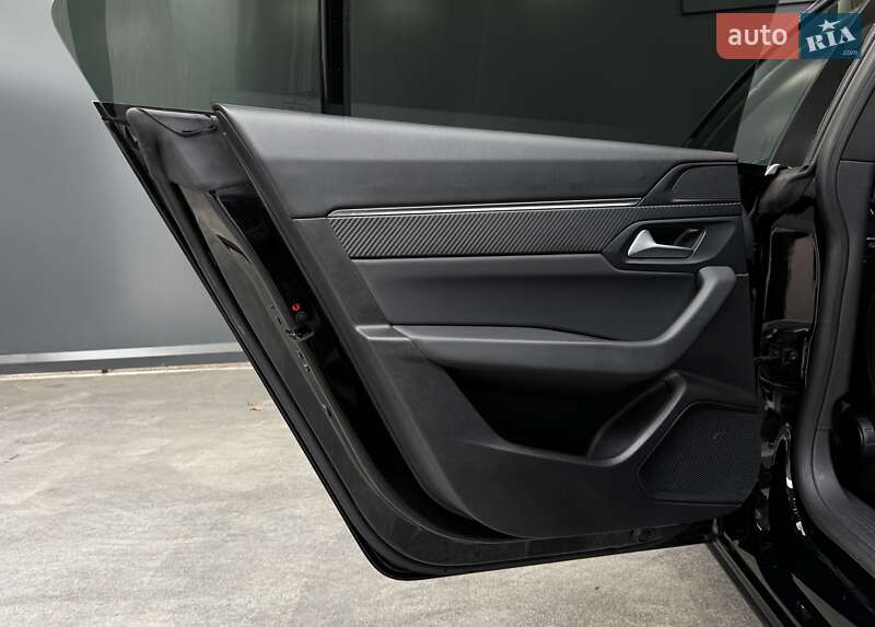 Фастбэк Peugeot 508 2019 в Киеве фото 45 Фастбэк Peugeot 508 2019 в Киеве