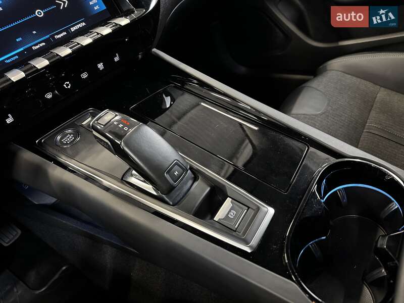 Фастбэк Peugeot 508 2019 в Киеве фото 41 Фастбэк Peugeot 508 2019 в Киеве
